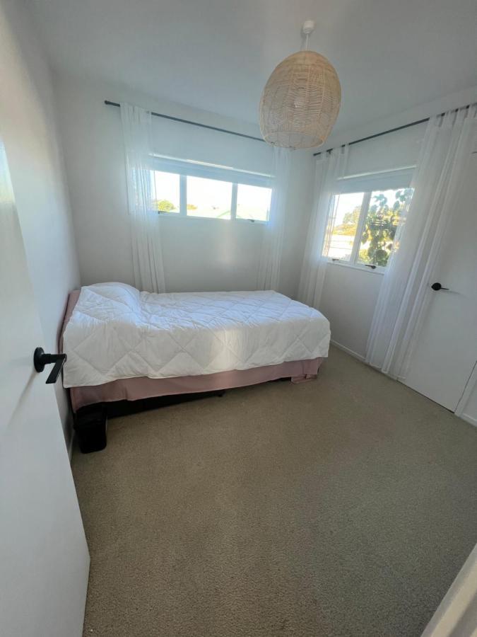 Orewa Homestay Rooms Όκλαντ Εξωτερικό φωτογραφία